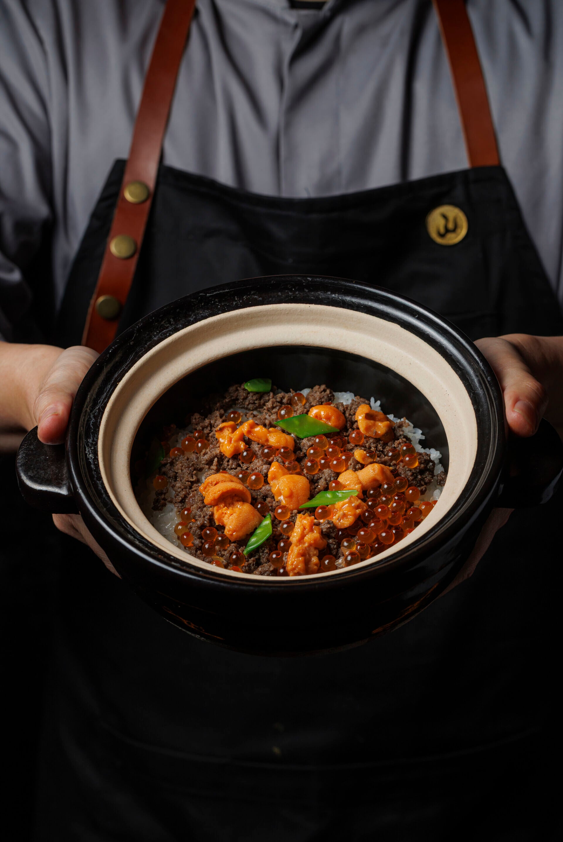 100 years history Nagatanien Clay Pot Freshly Cooked Rice dish