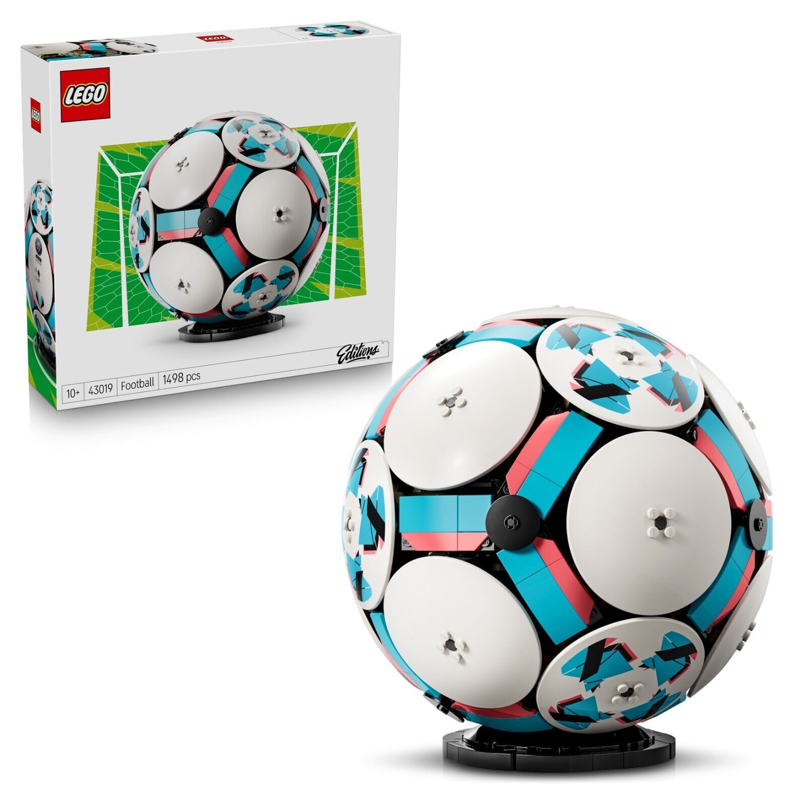 LEGO® Editions 足球(43019)以近乎 1:1 比例重現正式足球賽使用的 5 號足 球