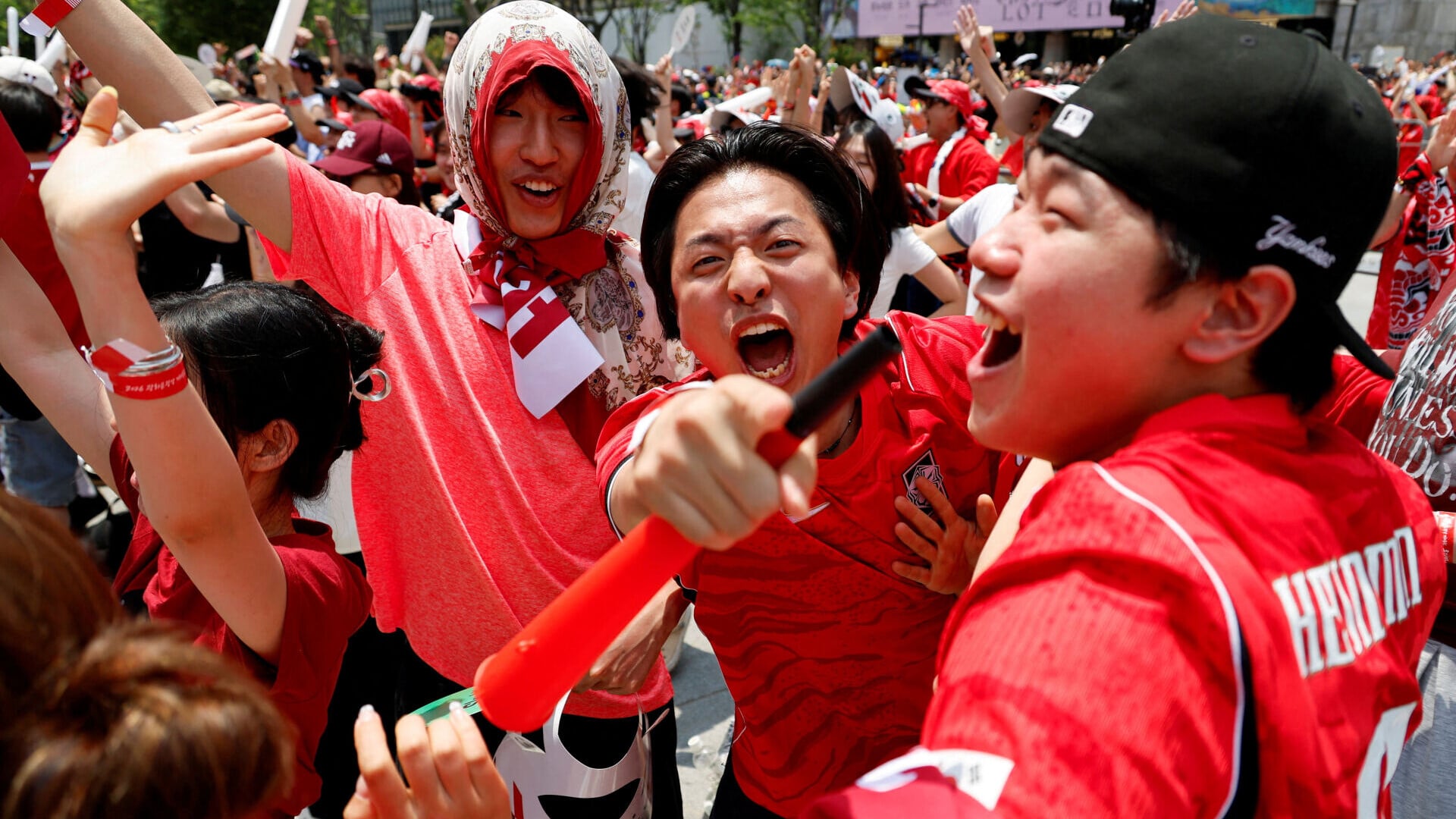 2026 06 12T051632Z 1995075066 RC23SLAZXLSB RTRMADP 3 SOCCER WORLDCUP KOR CZE FANS