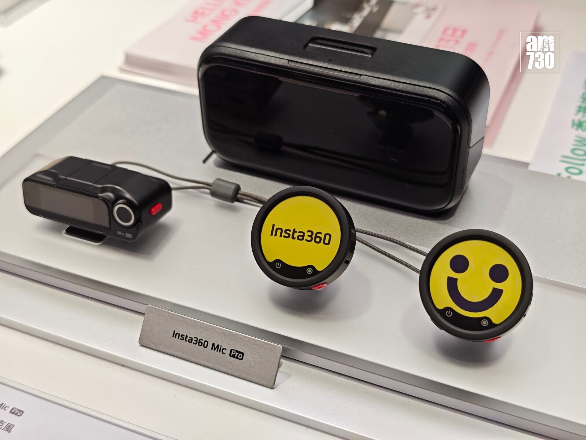 Insta360 Mic Pro。