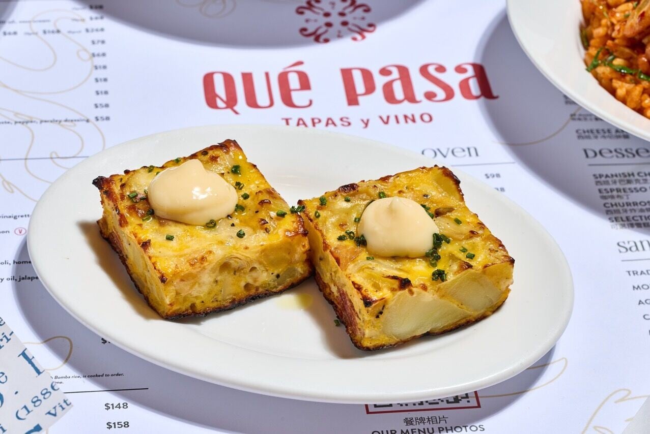 Que Pasa All You Can Eat Tapas Tuesdays 3.0 Tortilla De Patatas (onion, egg, potato, cheese, ham) 1 Large