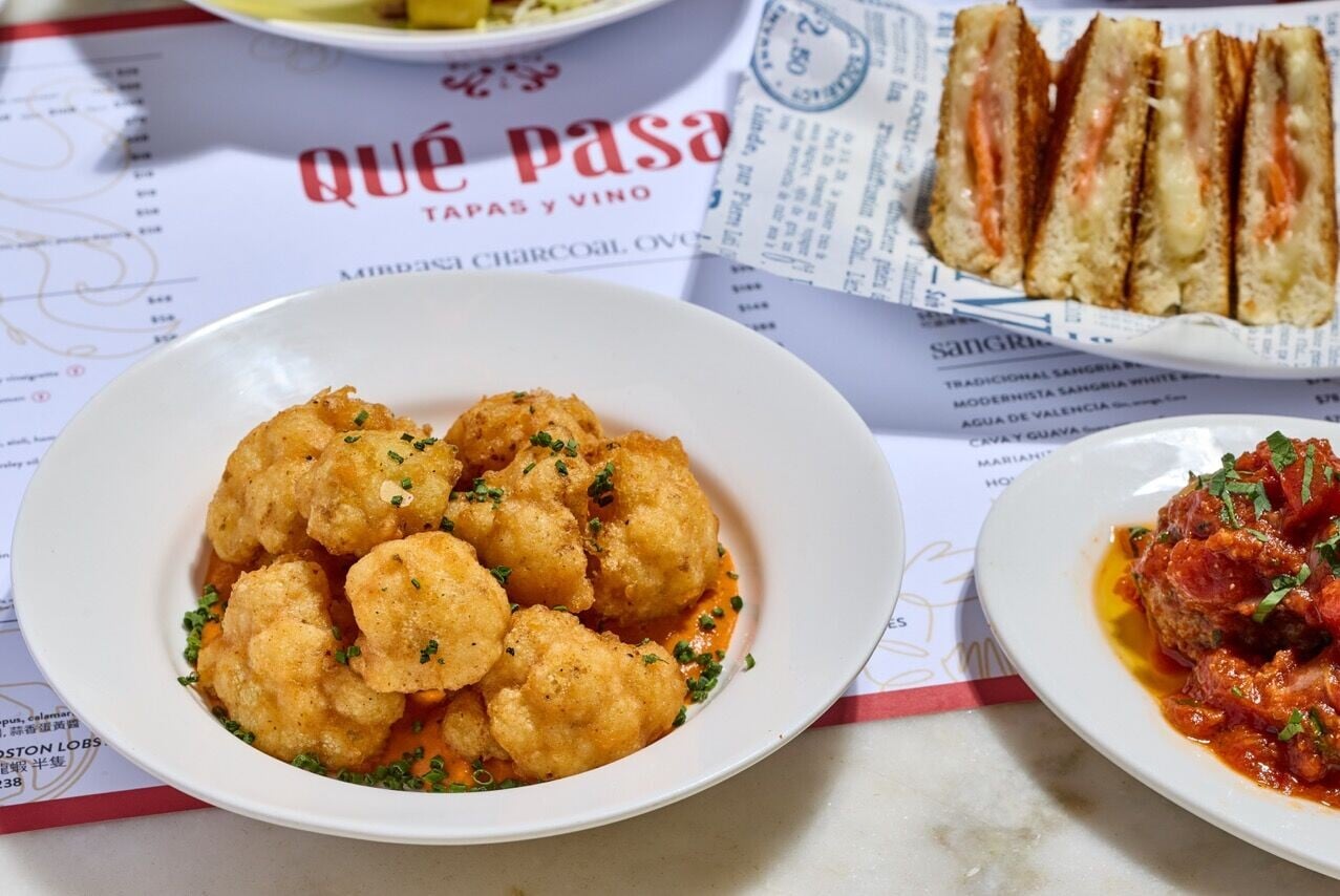 Que Pasa All You Can Eat Tapas Tuesdays 3.0 Fried Cauliflower Mojo Rojo with Cajun Spice 1 Large