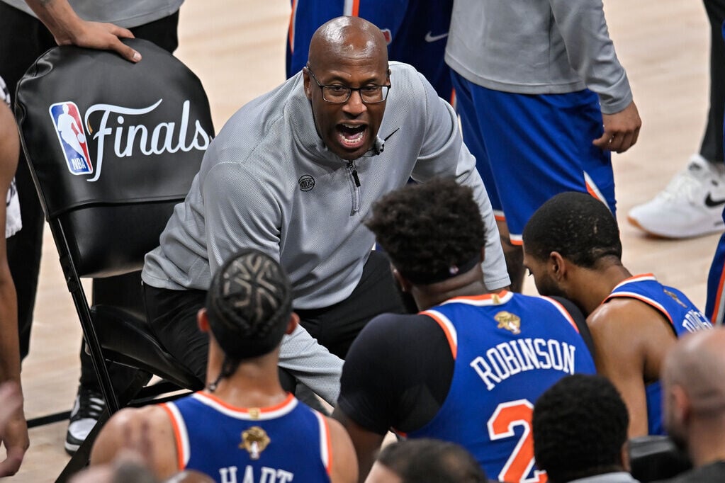 NBA總決賽第5場,紐約人反勝馬刺捧盃。(AP)