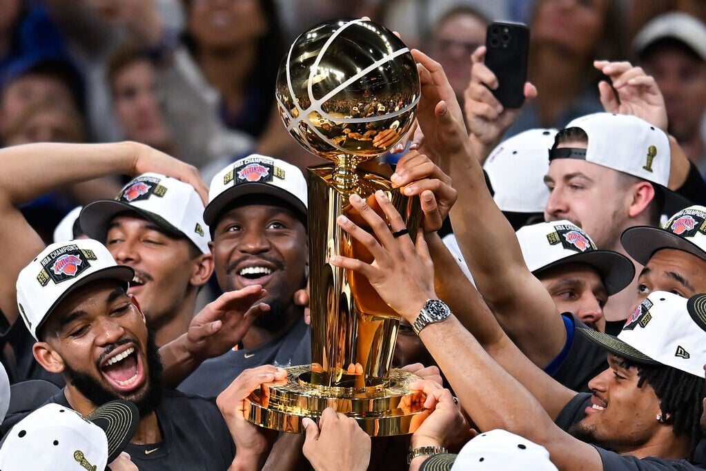 NBA總決賽|紐約人G5反勝馬刺繼1973年後再封王 般臣膺FMVP
