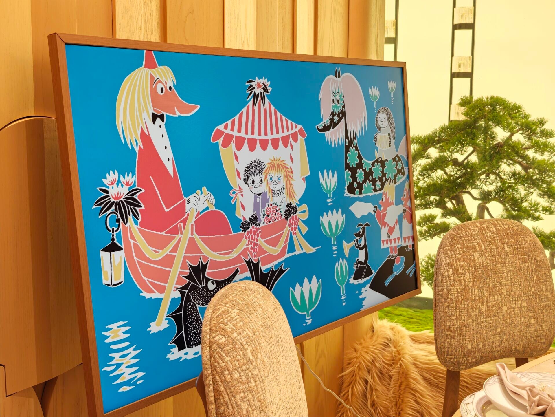 Samsung The Frame系列內置Art Store可播放各式畫作。