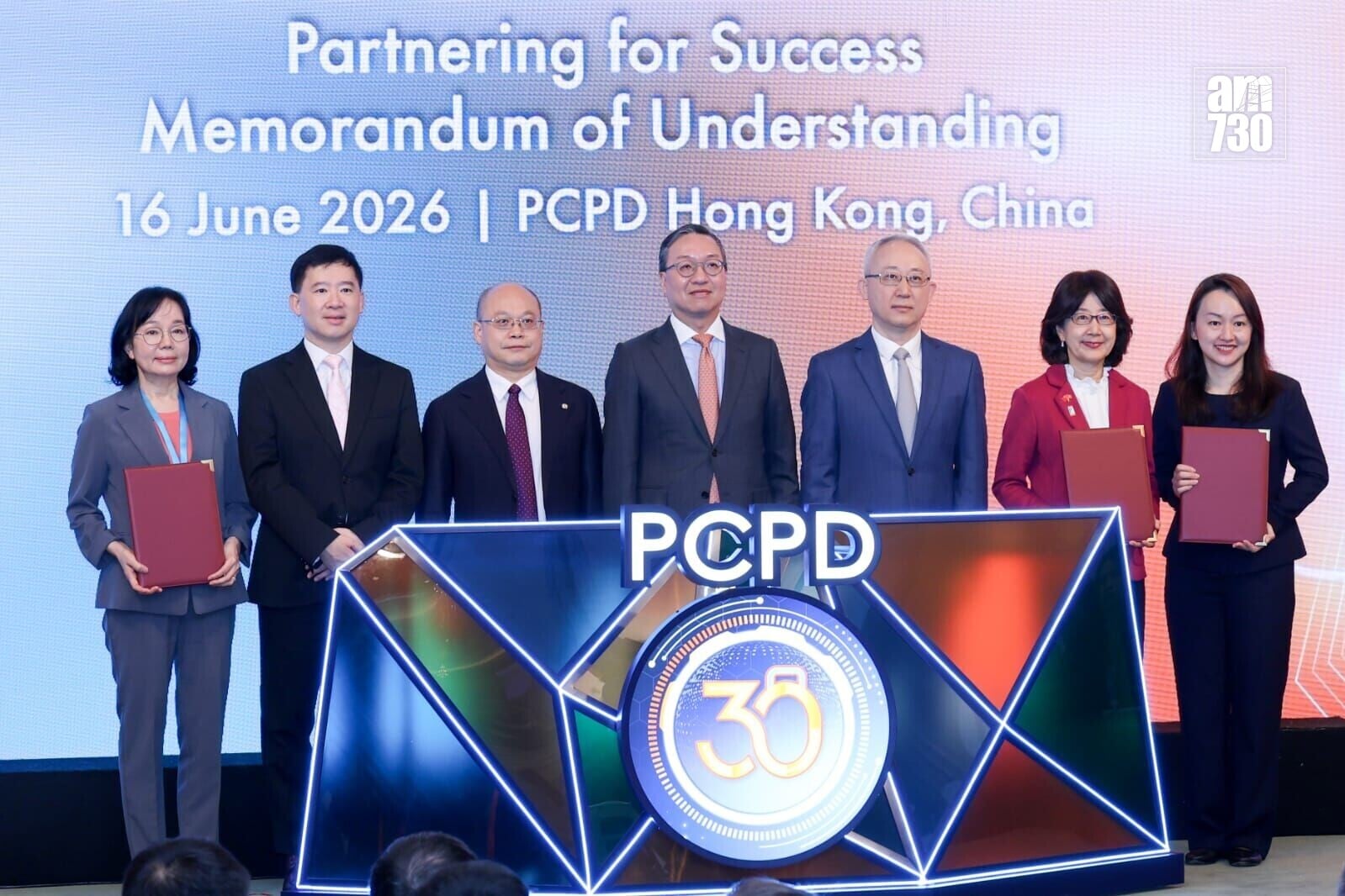 香港人工智能研發院今年內投入運作,林定國表示將推動AI標準化與安全應用。(周令知攝)