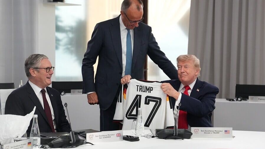 G7