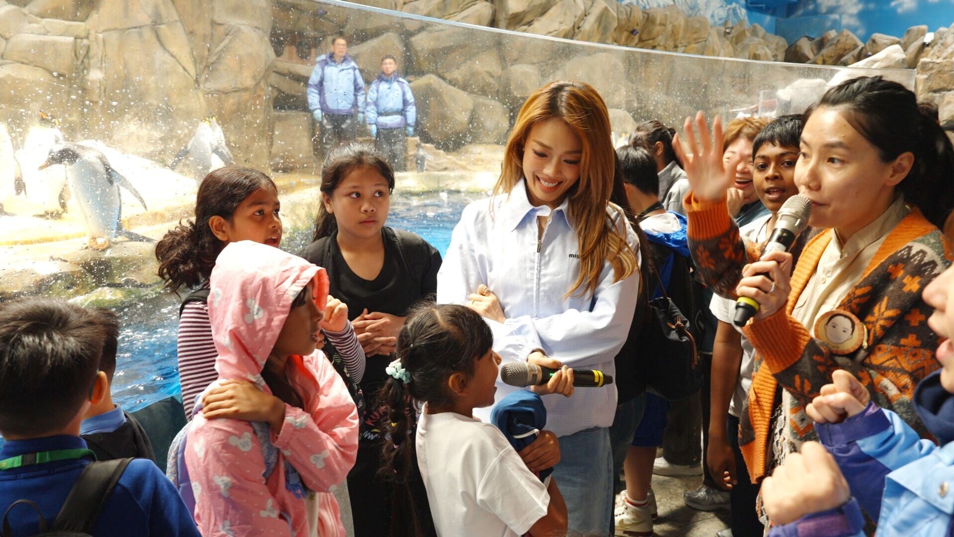 2.Joey Yung at South Pole Spectacular