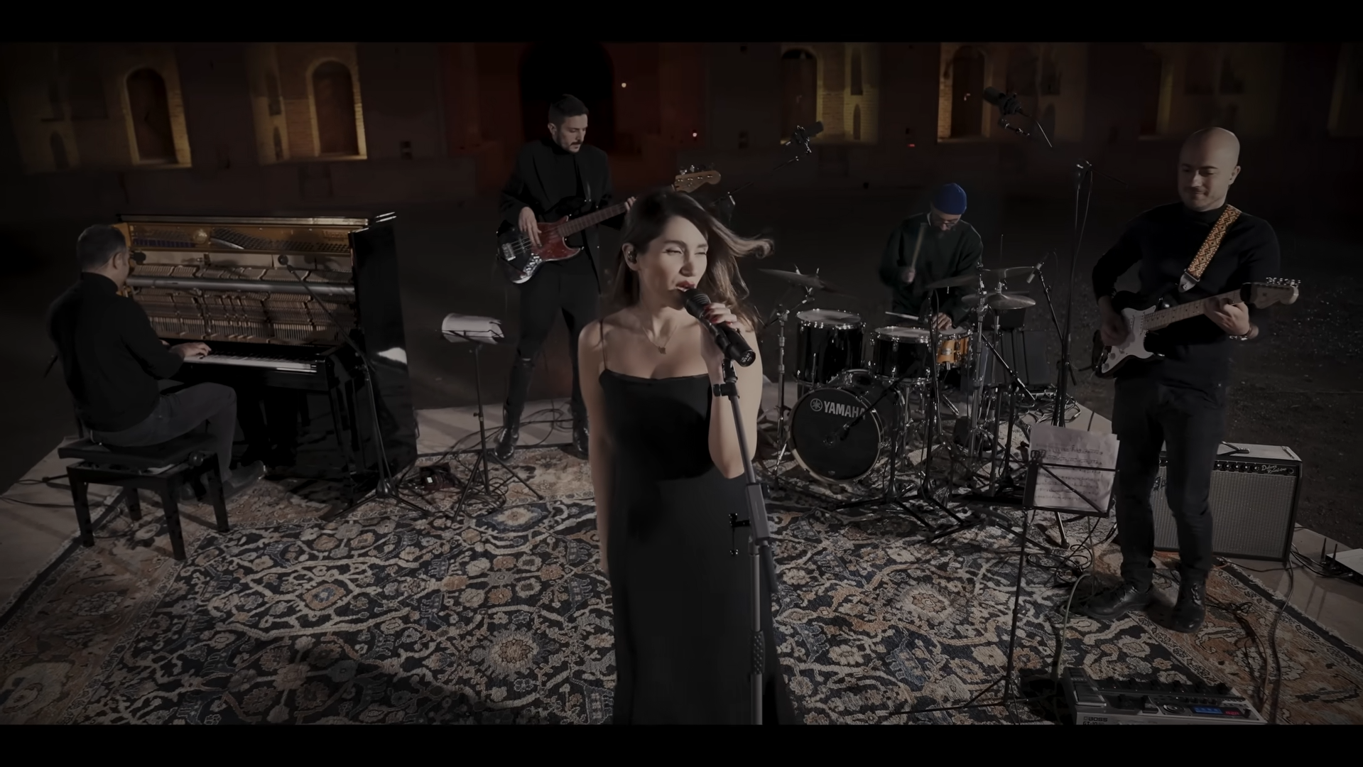 کنسرت کاروانسرا با صدای پرستو احمدی Karvansara Concert, Parastoo Ahmadi 8 34 screenshot