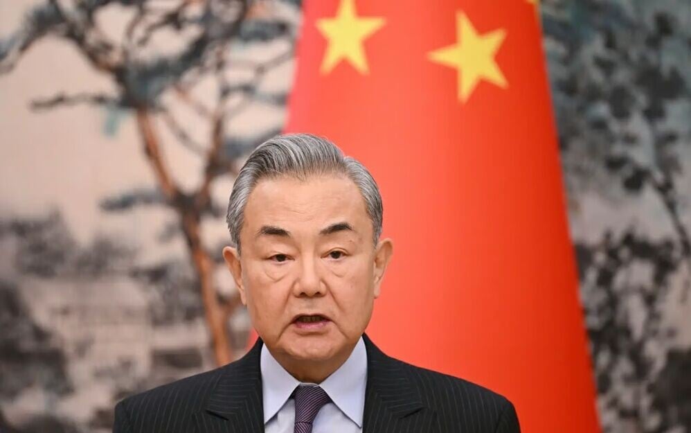 伊朗局勢,王毅對伊美達成諒解備忘錄表示歡迎,特朗普感謝習近平保持中立。(AP)