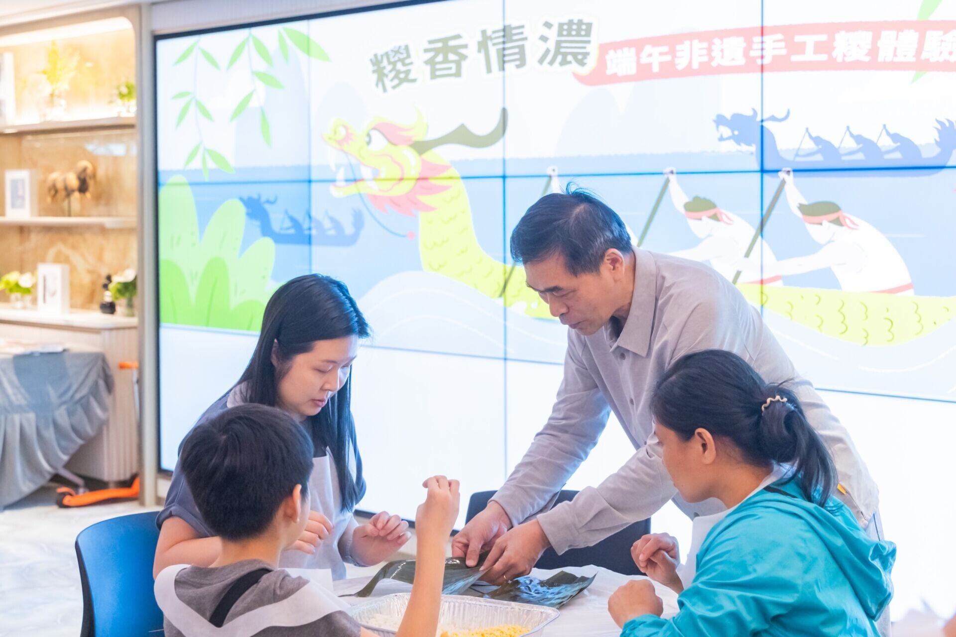 PARK SILICON攜銀杏館辦端午非遺手工體驗日 逾100組家庭參與|古洞新盤
