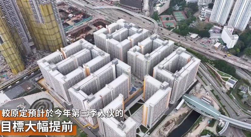 房屋局局長何永賢表示,簡約公屋啟德世運道項目約10700個單位已全數落成,第二期本月底分階段入伙。(何永賢FB)