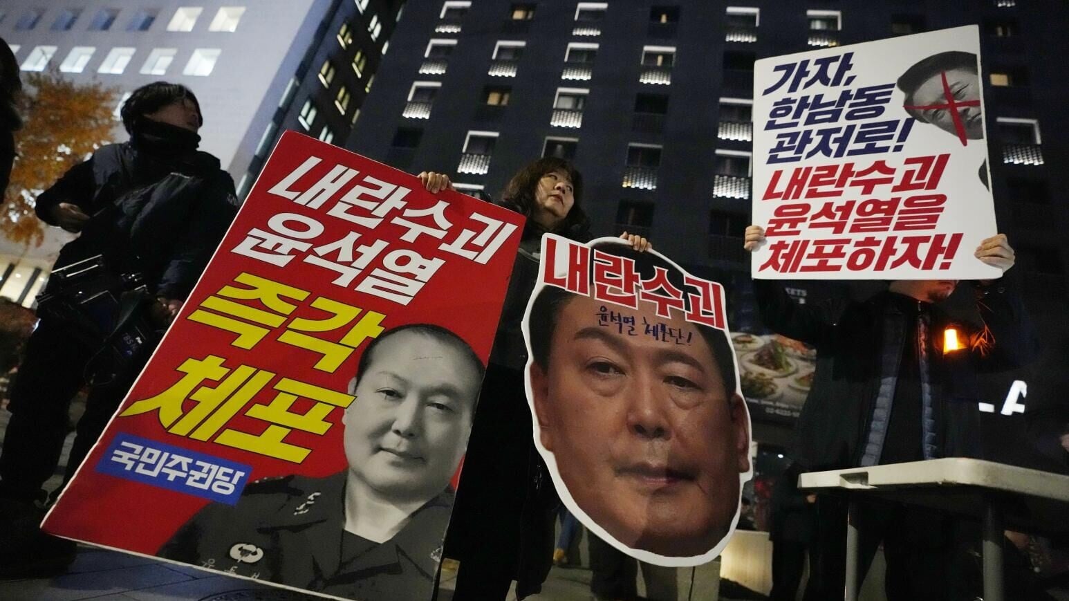 尹錫悅戒嚴事件引發軒然大波。（圖／美聯社）