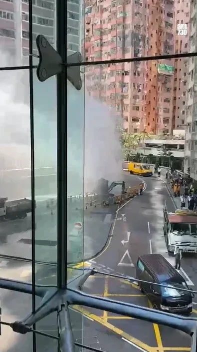 鰂魚涌爆水管