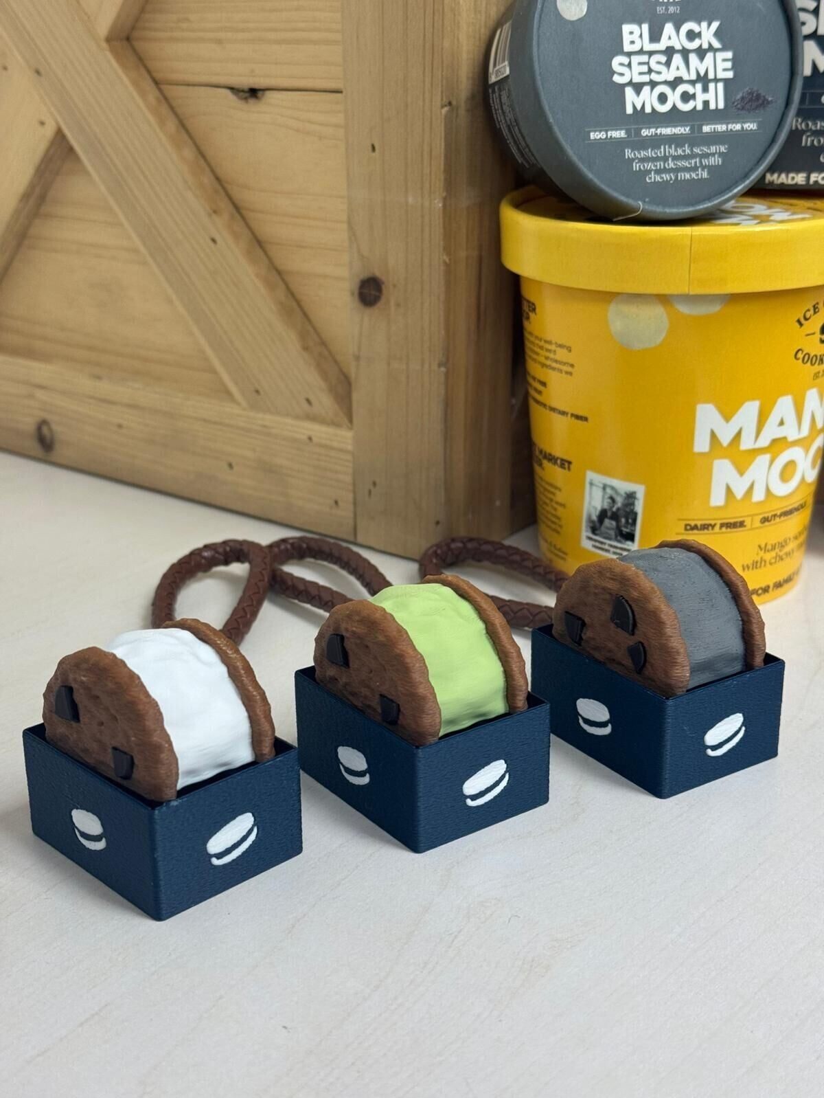 The Sandwich Clicker Toy Keychain 2