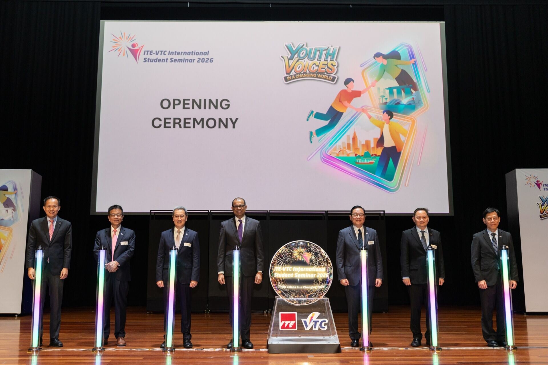 「ITE-VTC國際學生研討會2026」在新加坡ITE舉行開幕典禮。(新加坡工藝教育局提供)