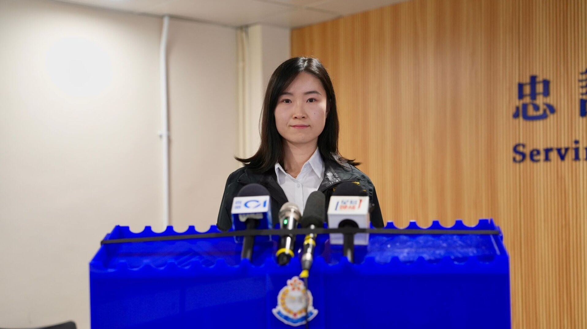 騙案｜扮親友致電呃3長者65萬元　27歲女被捕