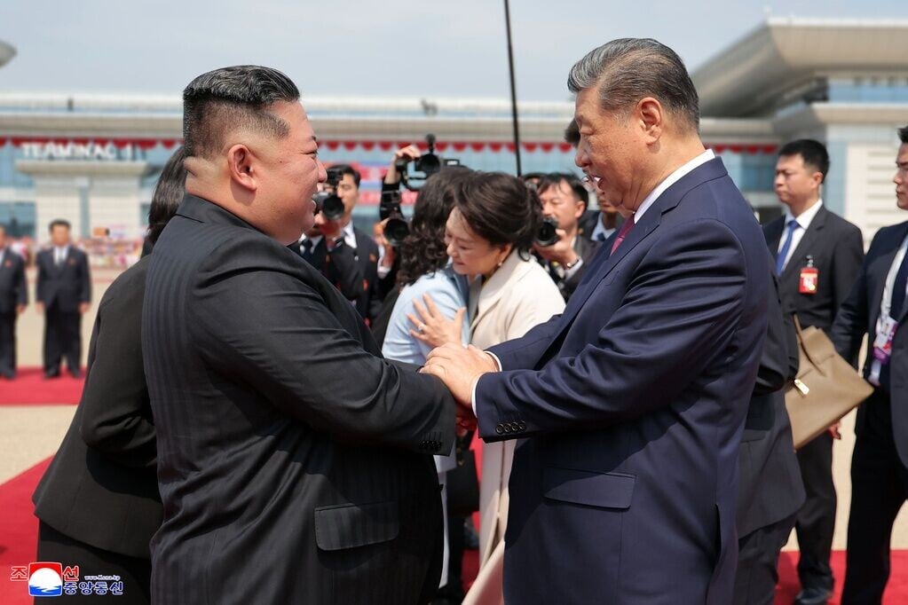 習近平73歲壽辰,金正恩致送口信及花籃祝賀。(朝中社)