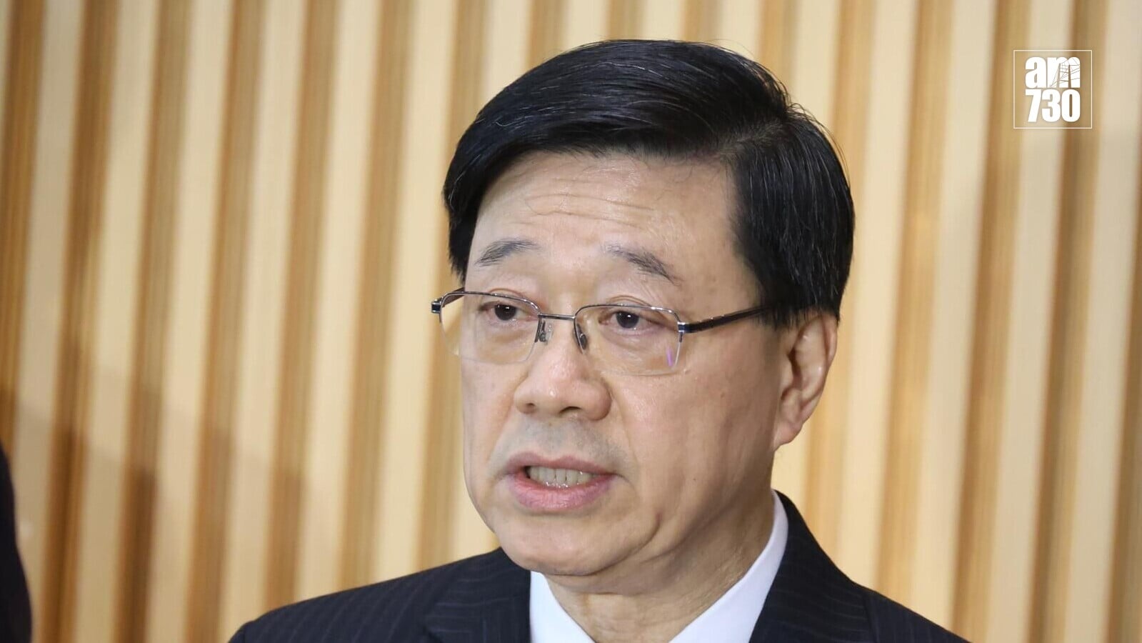 李家超在社交媒體上表示，在屯門舉辦五年規劃及施政報告第一場地區諮詢會。(資料圖片)