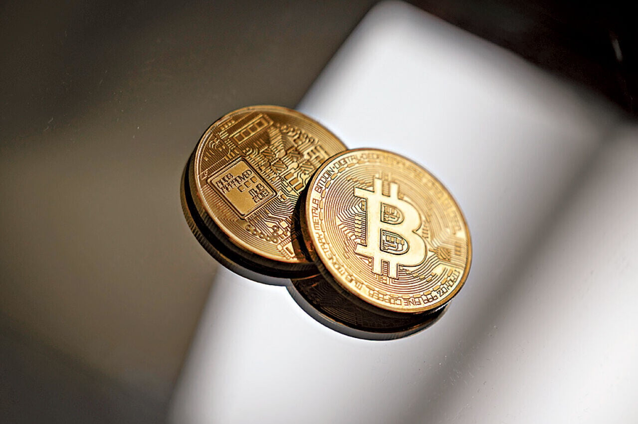加密幣儲備企業股票之複雜結構推高潛在風險。(中通社)