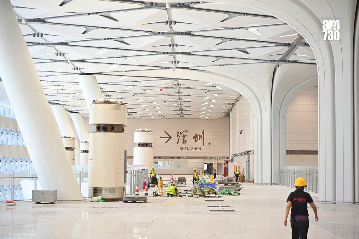 新皇崗口岸7月下旬成立港方口岸區前的工程進度,圖為香港往深圳方向旅檢層。(資料圖片/中新社)