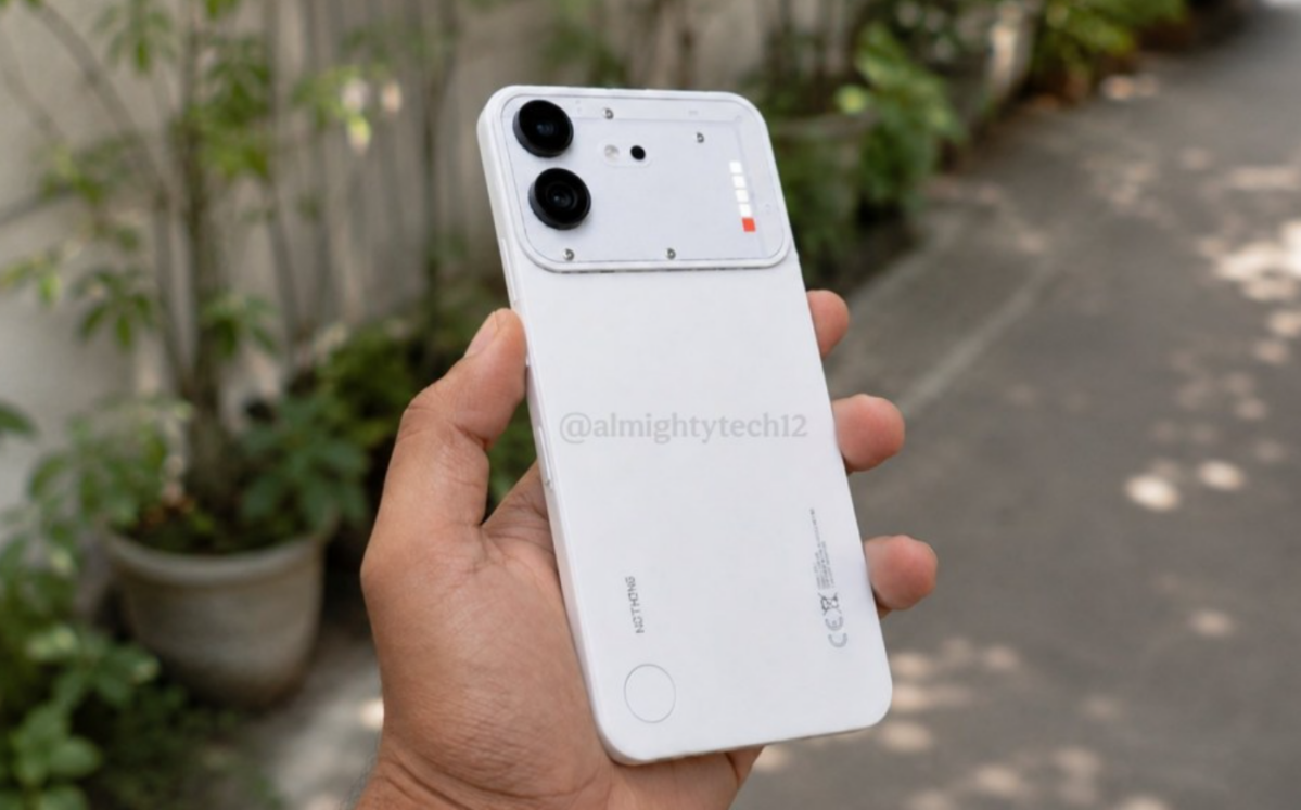 Nothing Phone (4b) 實機照片,截圖顯示 Phone (4b) 內置 6000 mAh 容量電池
