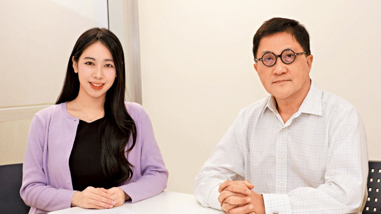 星級分析師陸東指出恒指擴容後成分股盈利能力亦未見提升，呈現「平得有理」的困局。圖左為「am智庫」節目主持潘曉彤。