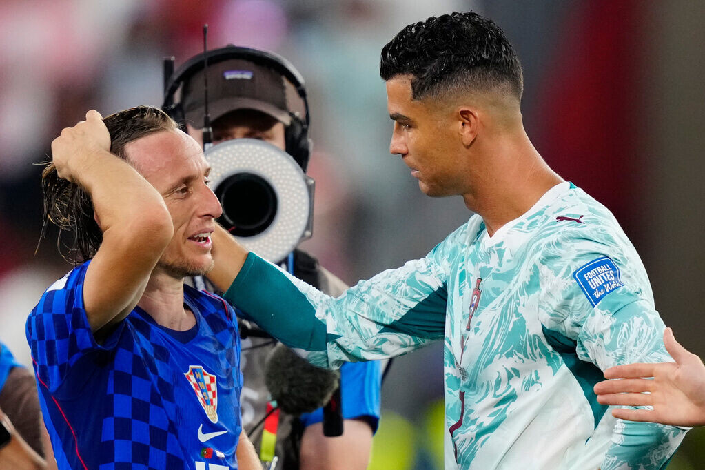 世界盃|莫迪歷(Modric)與C朗拿度賽後惺惺相惜