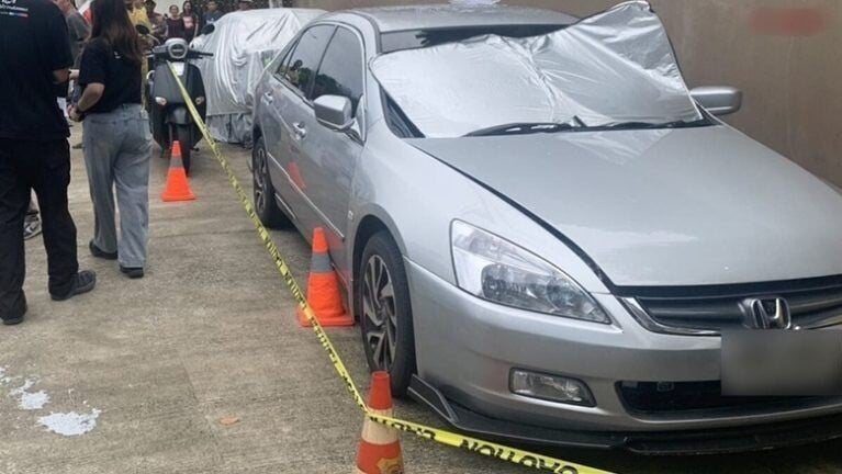 男女疑車震後太攰昏睡倒斃車內，警揭避孕套還未除。(X)
