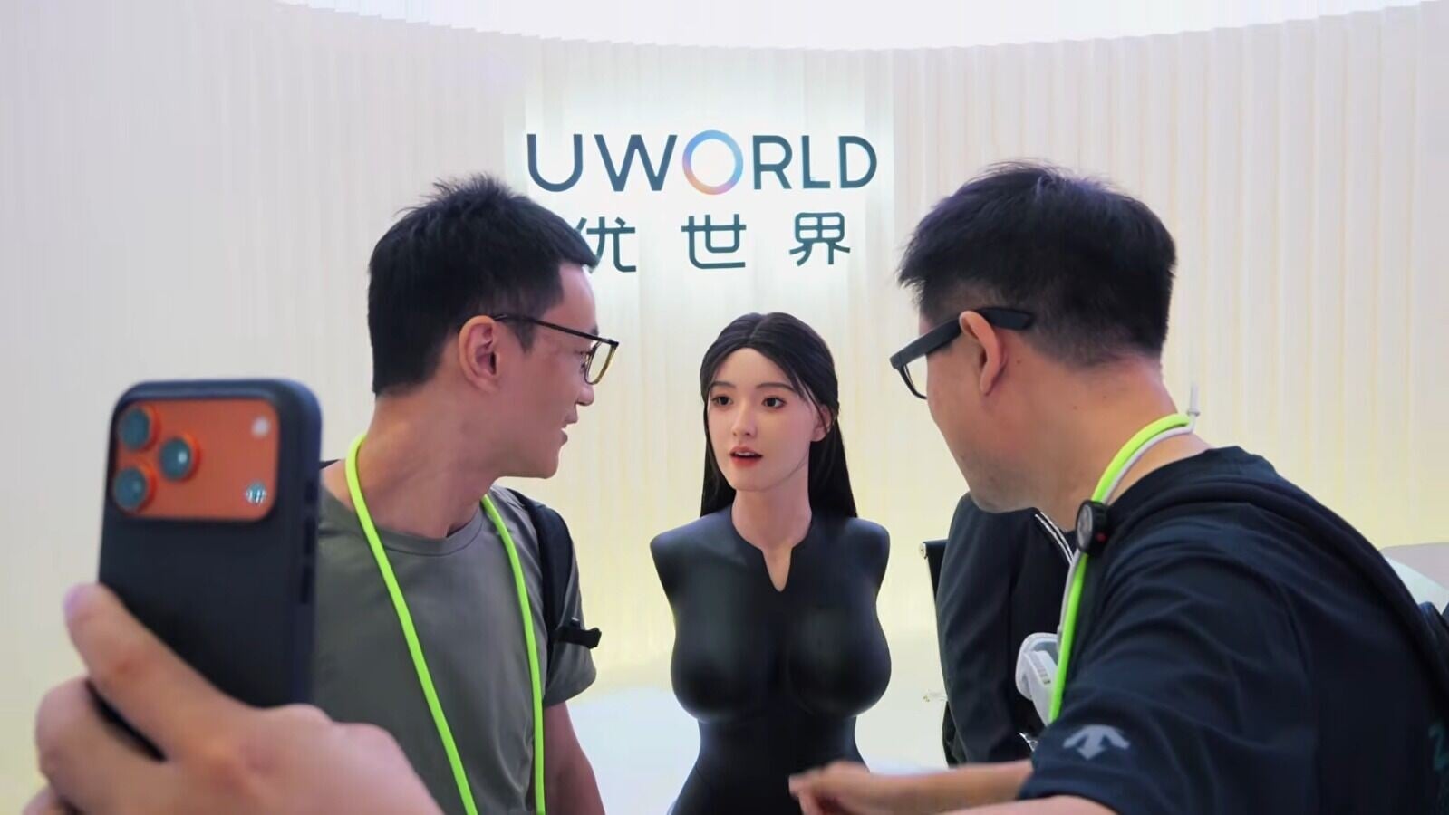 有專家指出,目前全尺寸雙足人形機械人的續航時間普遍為2至4小時,U1並未落後業界水準