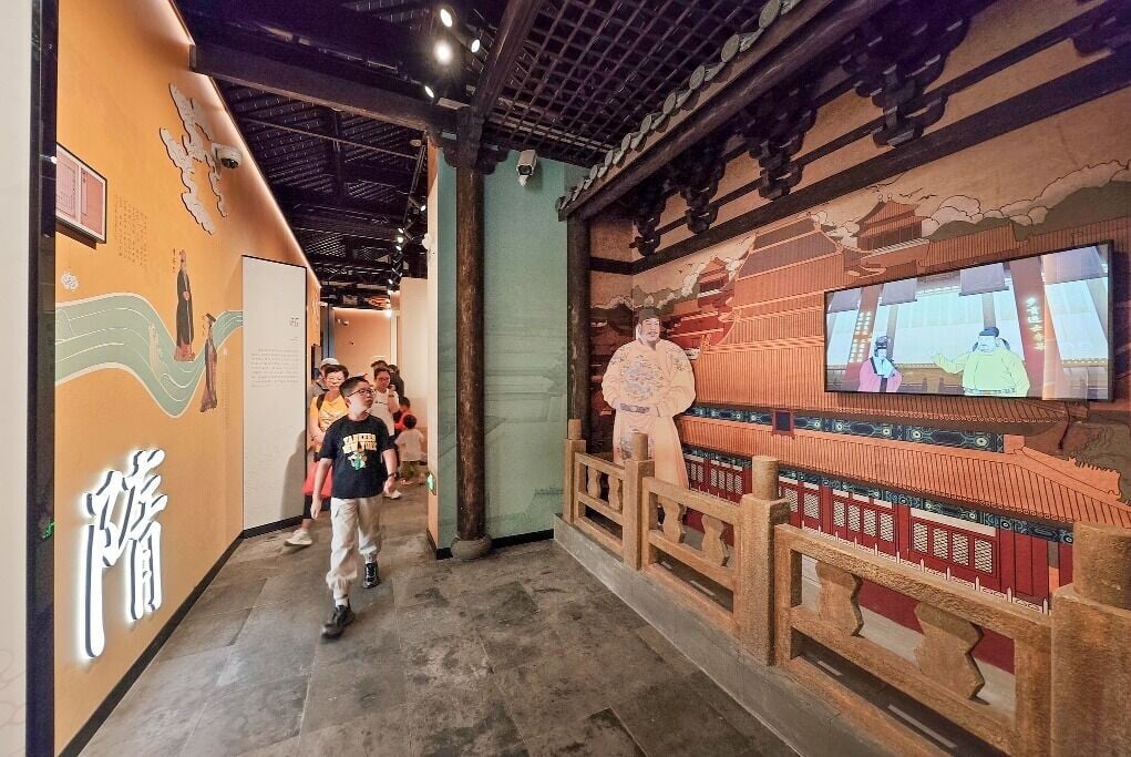 南京中國科舉博物館詳盡介紹古代科舉歷史,展出大量典範文物和展品。就算未有機會參觀,亦可瀏覽科舉博物館網頁逐一點開細看。(圖片來源:視覺中國)