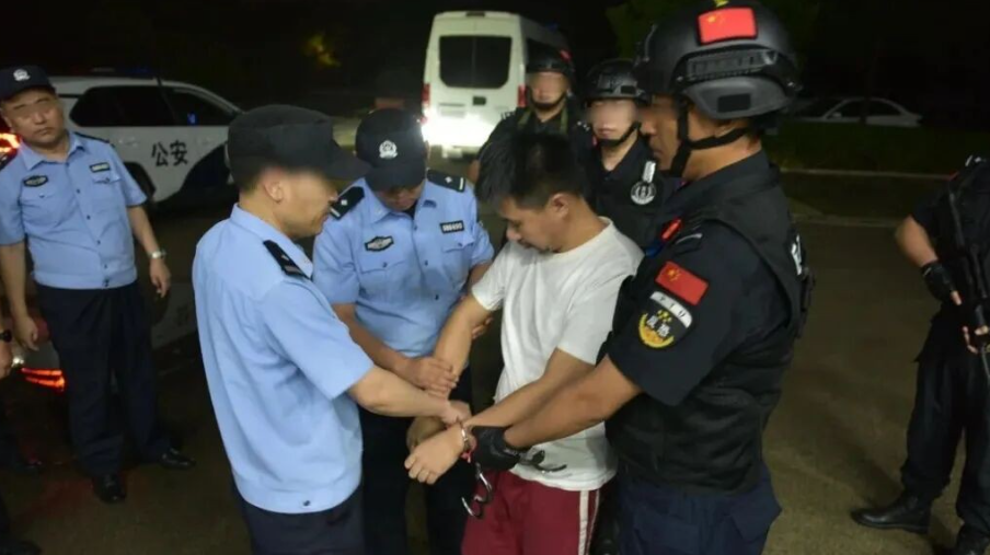 中菲合作遣返四名涉綁架犯罪嫌疑人  (中國駐菲律賓大使館)