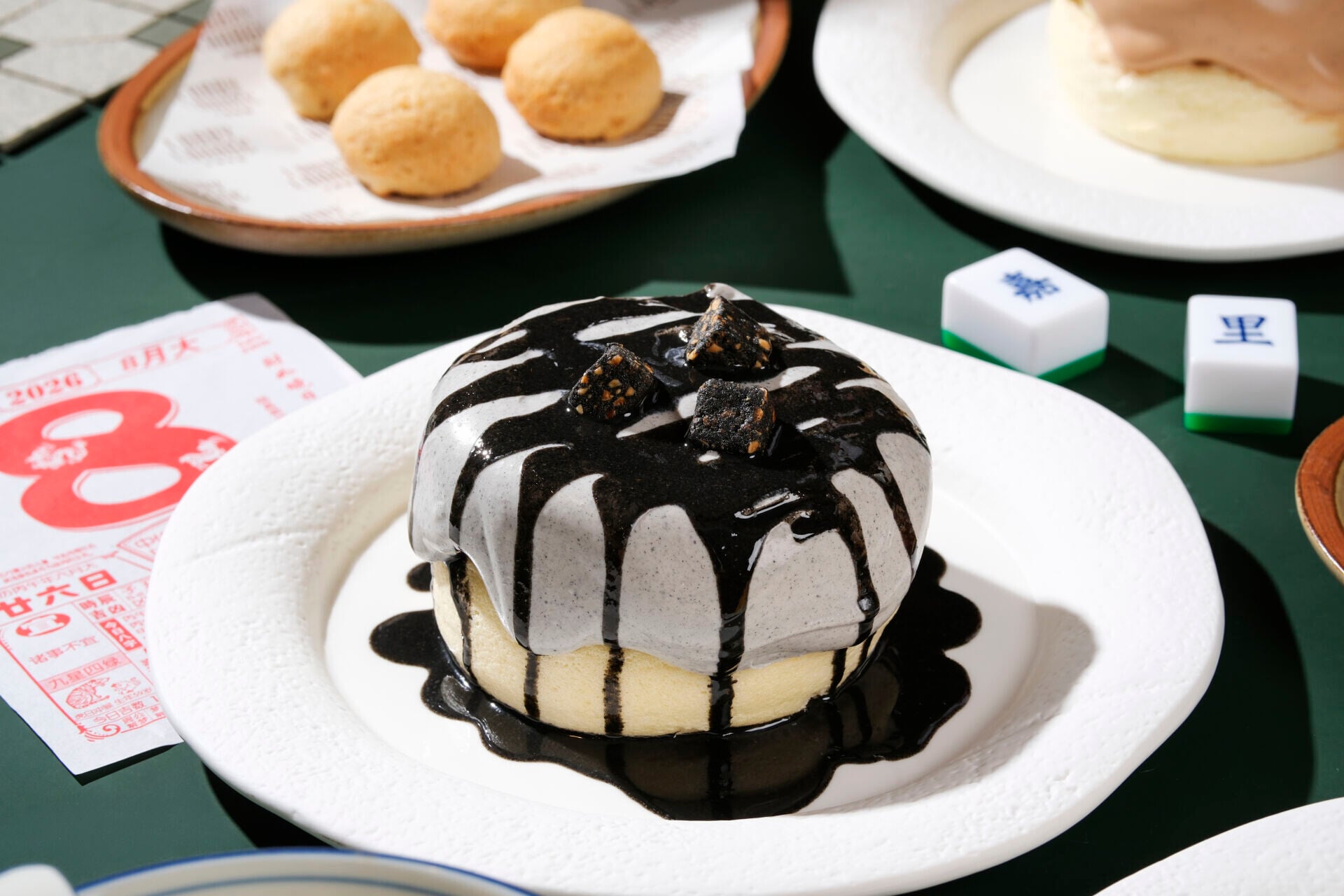 Black Sesame Cloud Soufflé Pancake黑芝麻雲朵梳乎厘班戟