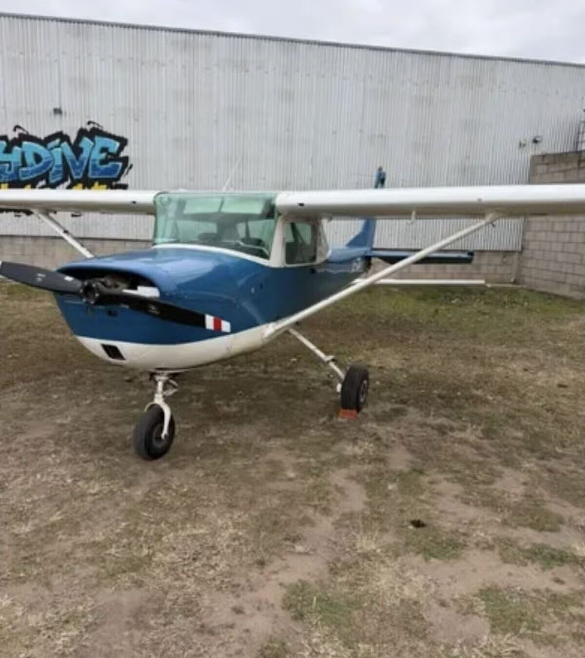 同款塞斯納C-150(Cessna C-150)輕型飛機。(X)