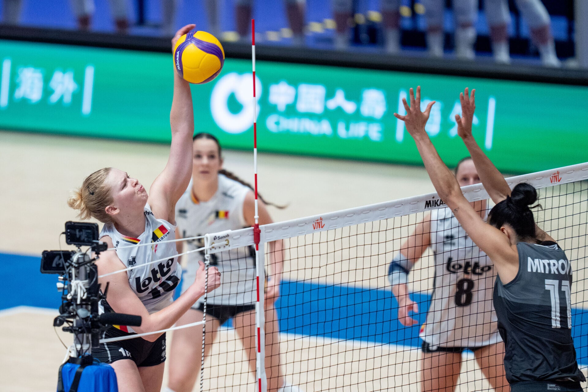 世界女排聯賽香港站,加拿大反勝比利時