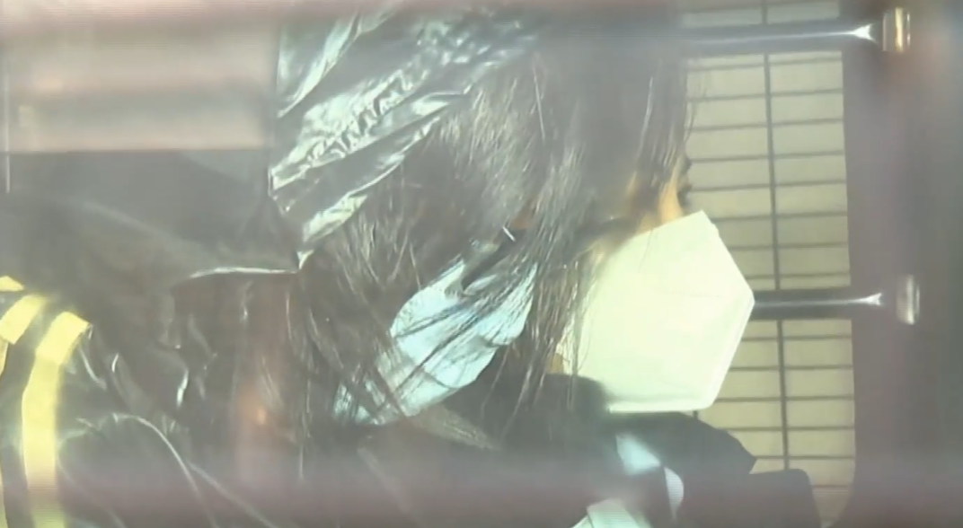 華富邨謀殺案,50歲被告田小英被控一項謀殺罪。案件於東區裁判法院首次提堂。(有線新聞畫面)