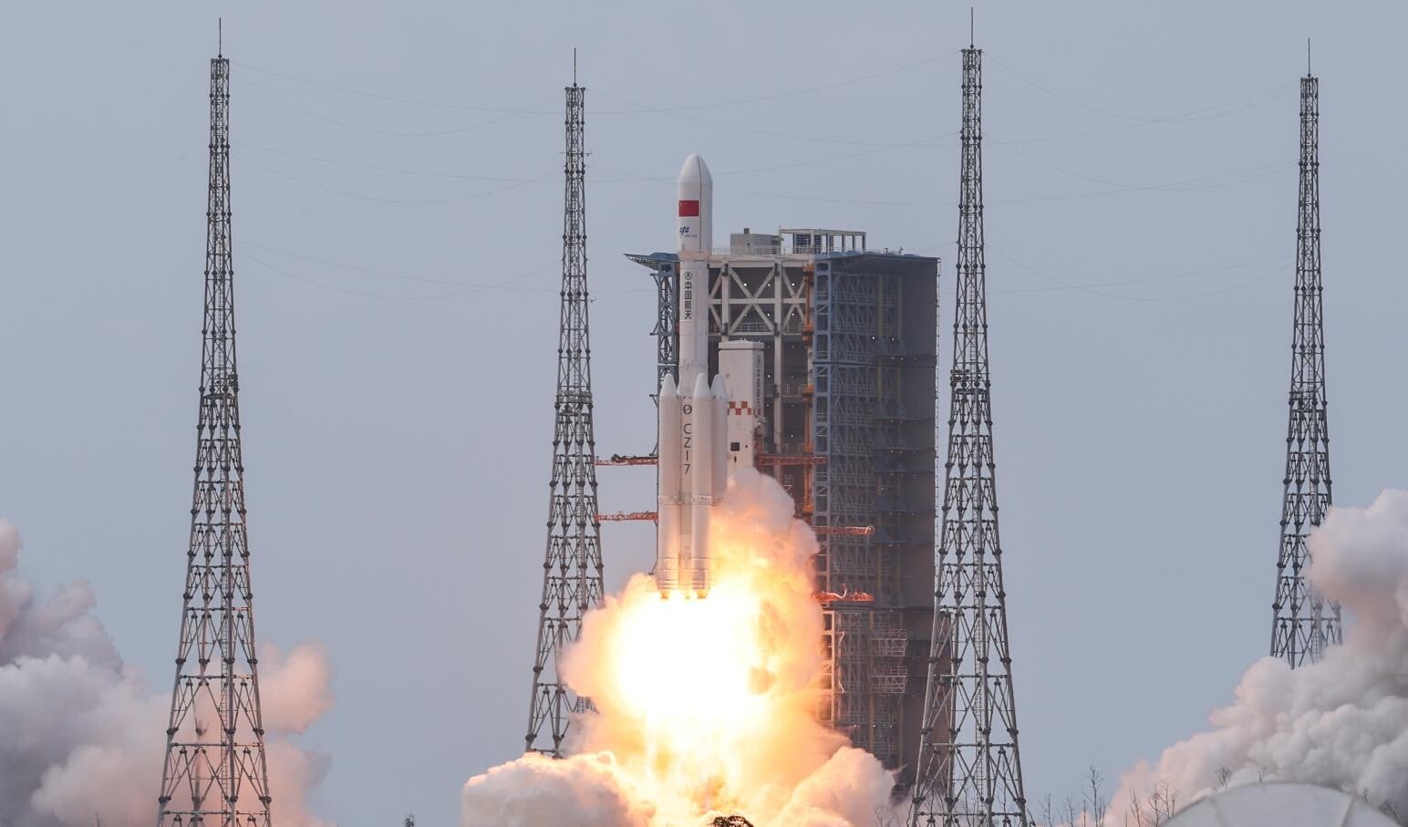 5月11日,長征七號遙十一運載火箭搭載「天舟十號」貨運飛船升空。(圖/新華社)