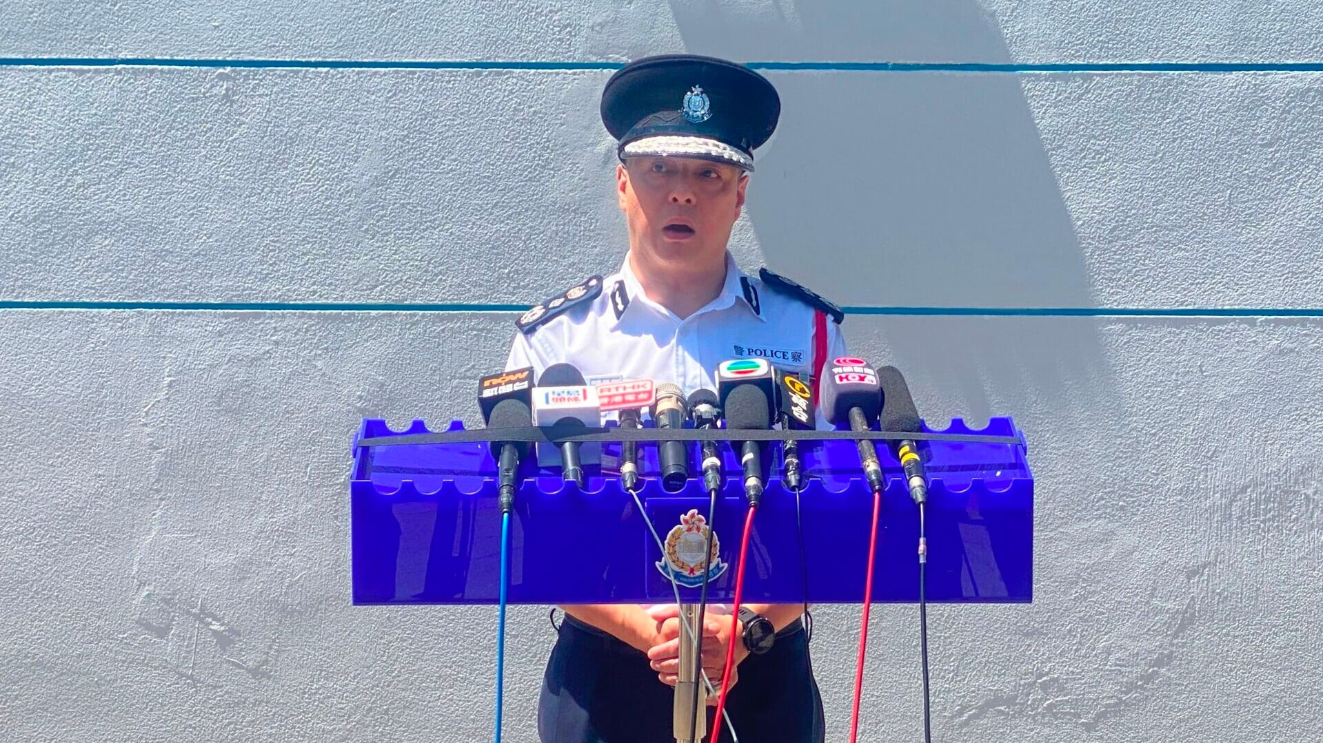 周一鳴今日在出席警察學院結業會操後會見傳媒