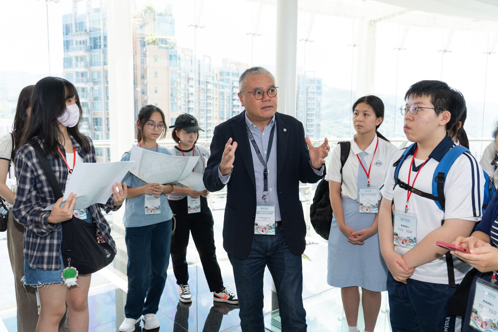 香港測量師學會辦「構建『你』想荃灣」創作比賽2026工作坊及導賞團