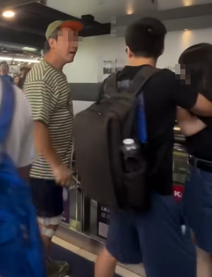 旺角星際城市商場一對中年男女與另一對黑衫年輕男女因碰撞問題發生爭執,其中戴綠色鴨舌帽的中年男子情緒激動大聲呼喝年輕男女,即使年輕男子道歉後,綠帽男仍未停止,更多次推撞及指罵年輕男女,更喝斥:「對唔住就走啦!躝啦!」(IG)