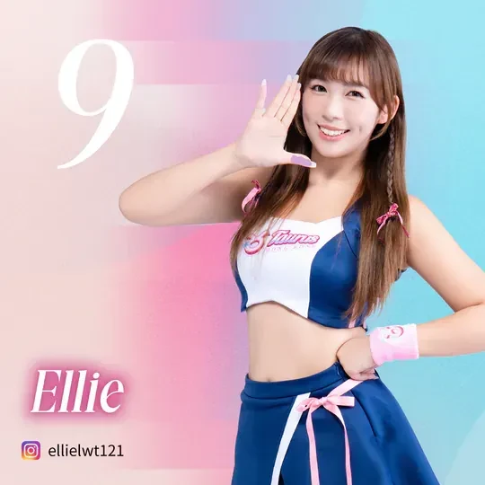 香港⾦⽜籃啦啦隊「Taurus」現役成員李穎彤Ellie
