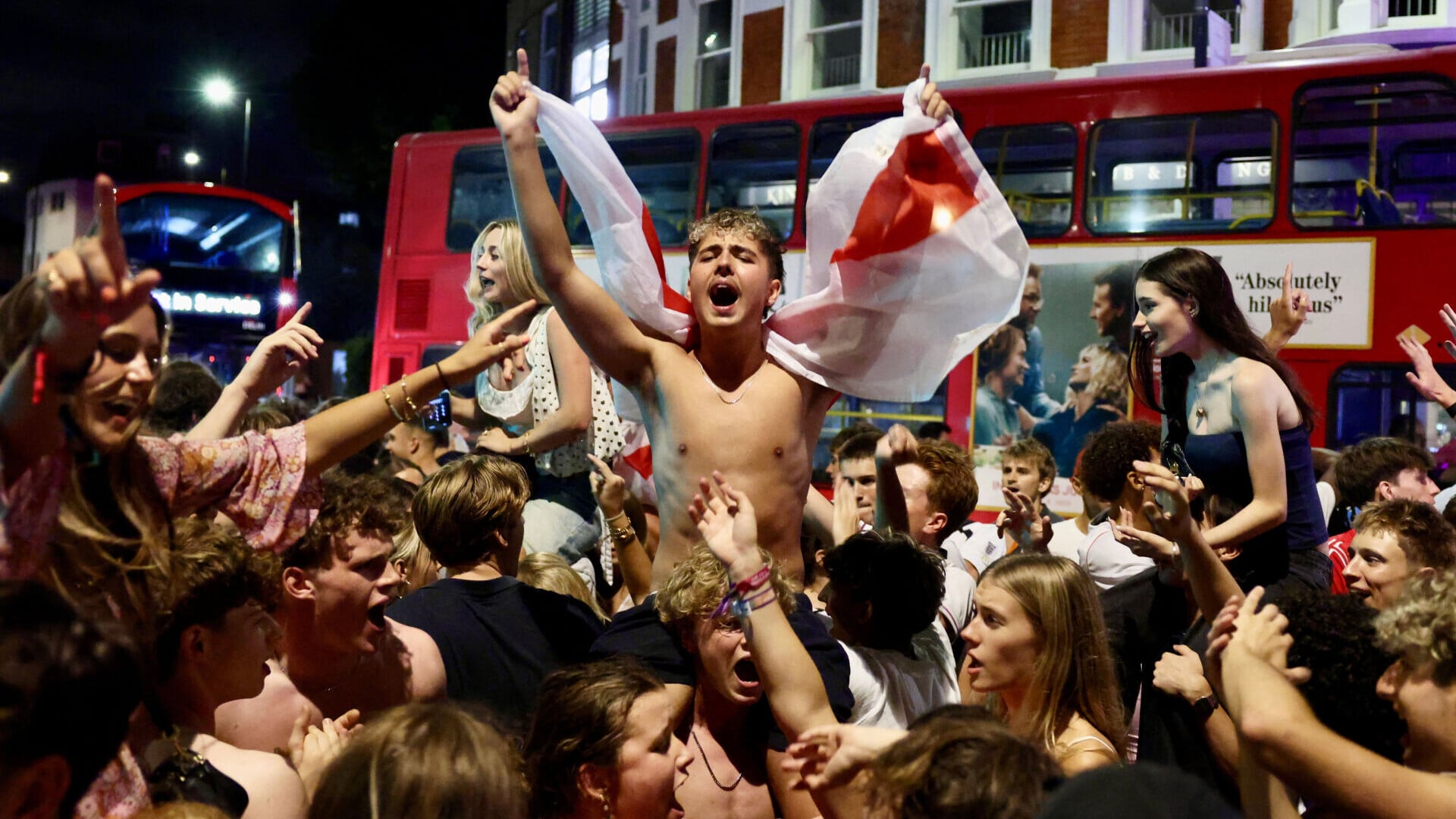 2026 07 12T001842Z 598969174 RC20CMA8UJ2B RTRMADP 3 SOCCER WORLDCUP NOR ENG FANS LONDON
