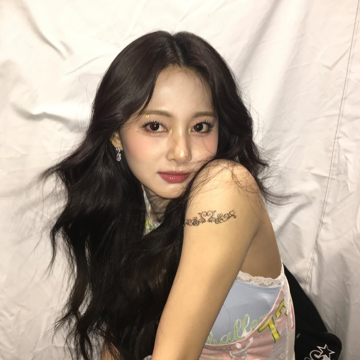 周子瑜有傳不與JYP續約,但仍會以TWICE成員身分參與團體活動