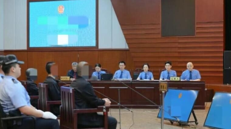 王男等人受審。（圖／翻攝新浪微博）