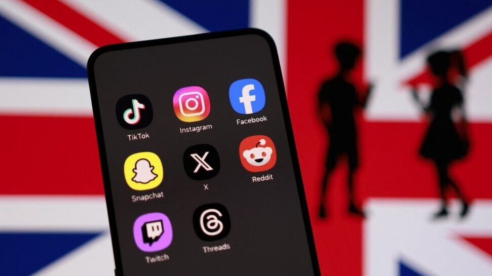 英國社交媒體禁令