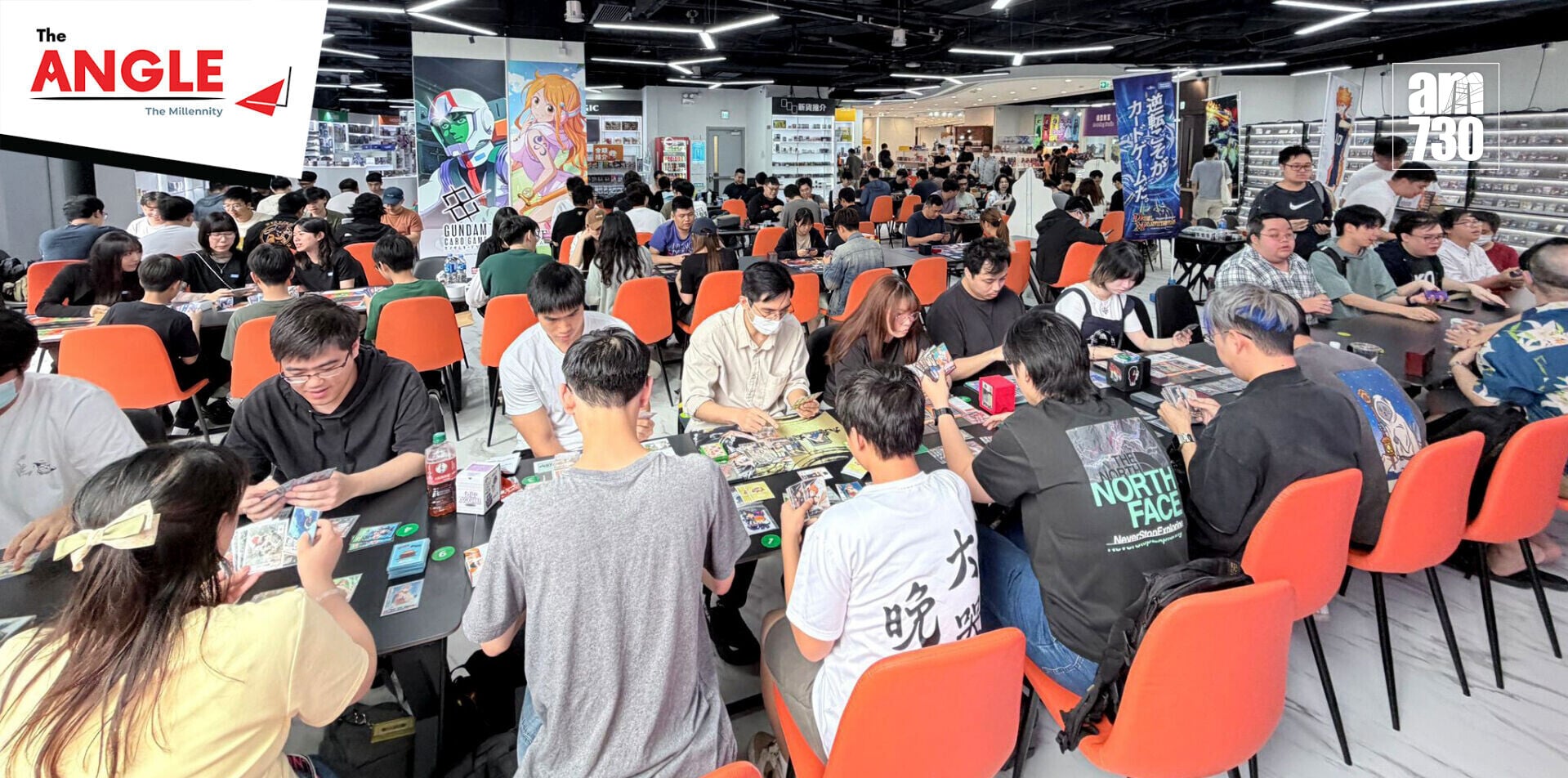 「The ANGLE」首推全港首間、佔地過一萬平方呎的卡牌玩具旗艦體驗館「HobbyLand x BattleGround」,店內除了設有玩具試玩及模型體驗區,更配備可容納高達128人同場對戰的專業卡牌特區,吸引全港愛好者跨區到訪。