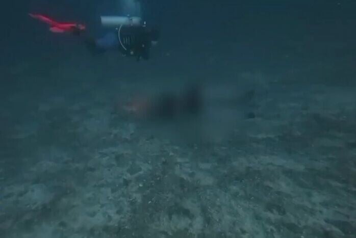 聯合搜救隊隨後在附近23米深的海底找到男方遺體,距離事發地點約388米。(IG)
