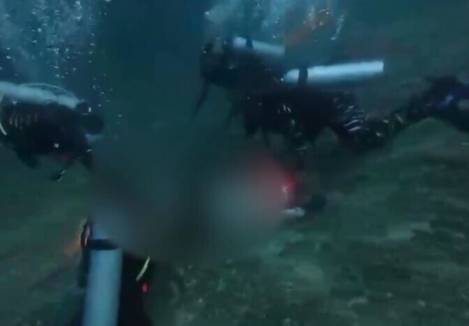 聯合搜救隊隨後在附近23米深的海底找到男方遺體,距離事發地點約388米。(IG)