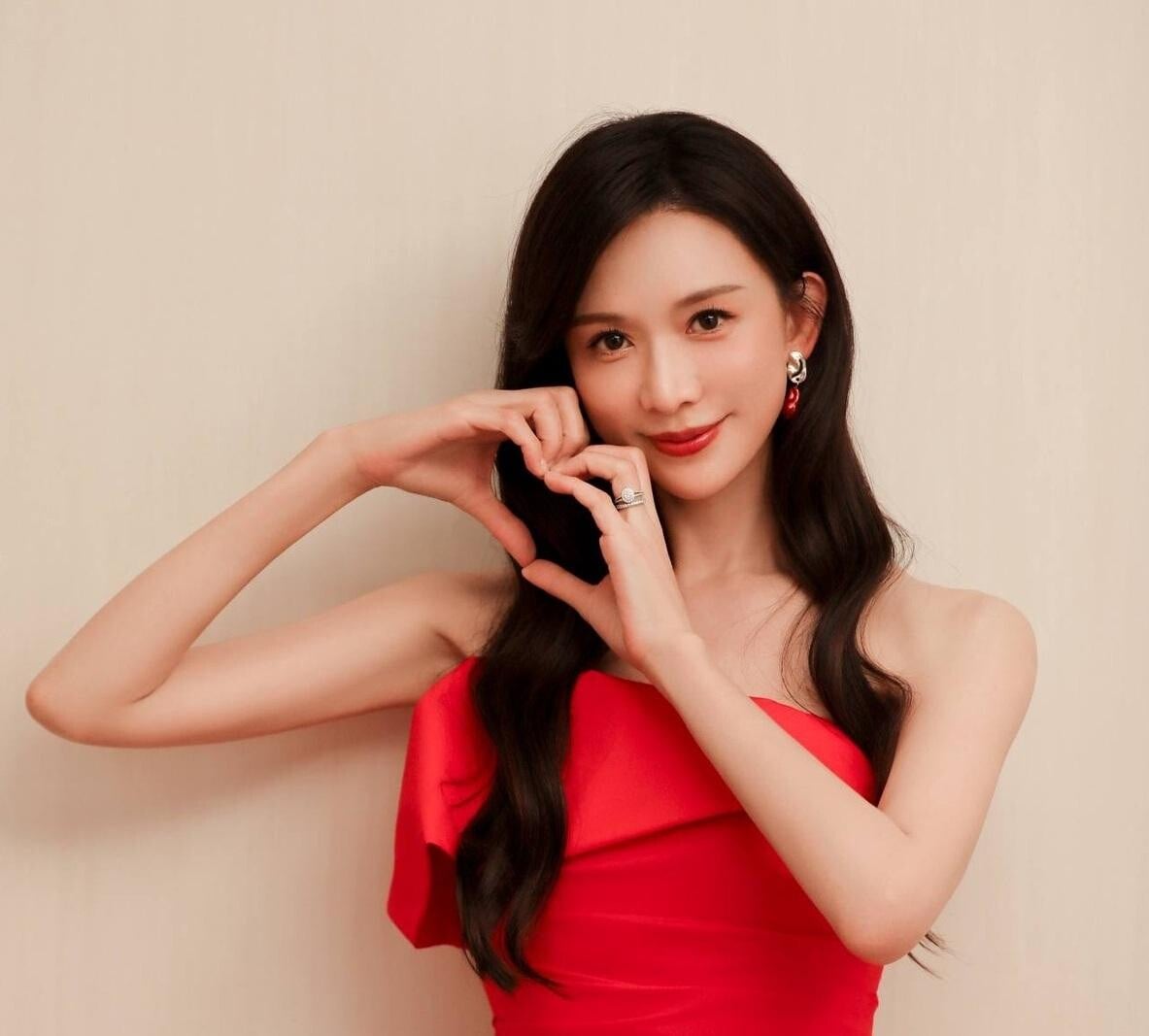 林志玲傳將於6月底接任文化內容策進院董事職位。(圖/翻攝自Facebook@林志玲Chiling Lin)