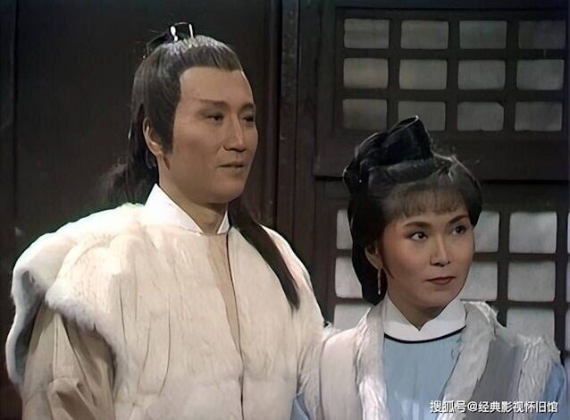謝賢於1978年加入TVB,首部劇集《蕭十一郎》已擔任男主角。